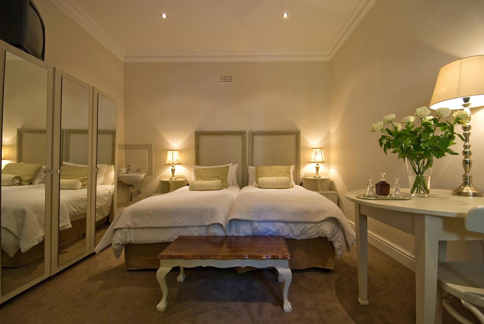 Albarosa Guest House Стеленбош Екстериор снимка