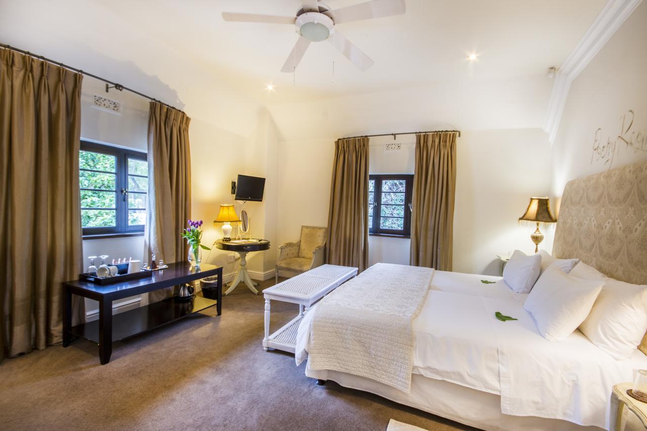 Albarosa Guest House Стеленбош Екстериор снимка
